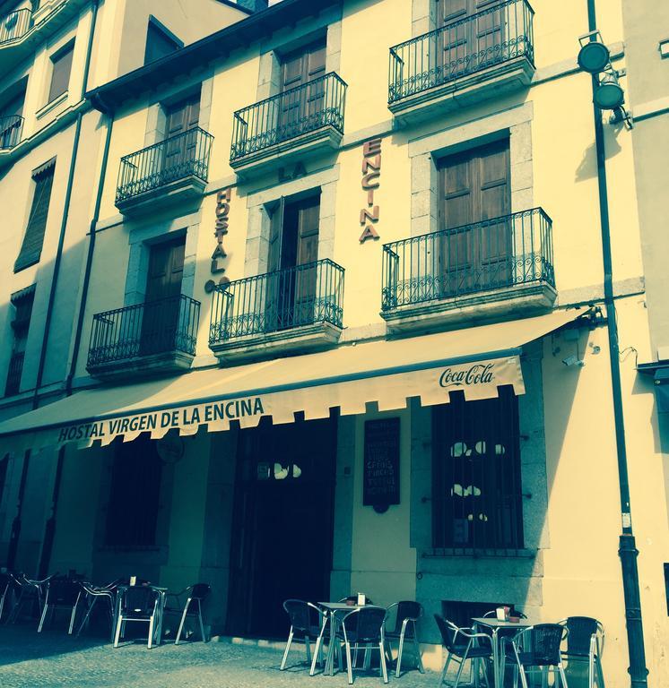 פונפרדה Hostal Virgen De La Encina מראה חיצוני תמונה